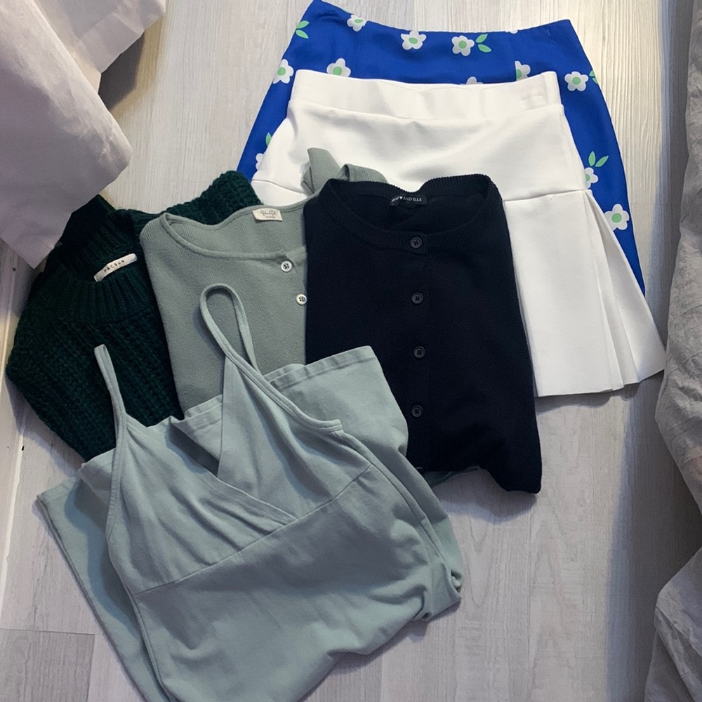 FINAL!!!!!Bundle of clothes